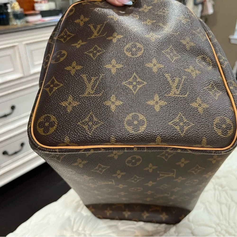 Louis Vuitton Monogram Speedy 40 Handbag in Brown - Picture 5 of 17